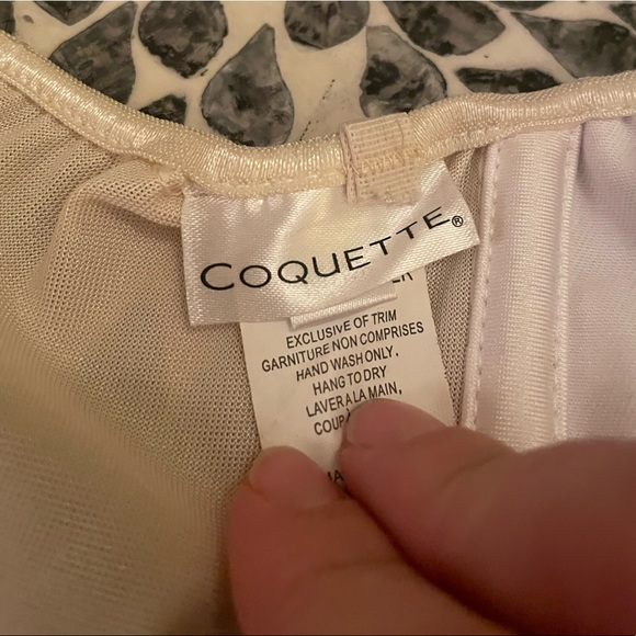 Strapless Bustier Corset - Picture 10 of 15